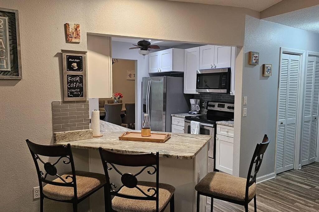 Seabreeze 3-Bedroom Pool Villa Close To The Beach!!! بورت شارلوت المظهر الخارجي الصورة